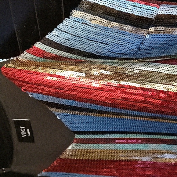 VICI  Woman's Tank top - Picture 3 of 6